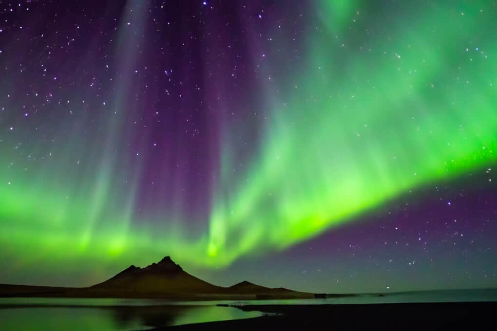 nothern-lights-from-reykjavik-aurora